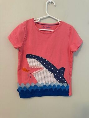 Mini Boden Pink Shark Appliqué Short Sleeve Tee for Kids